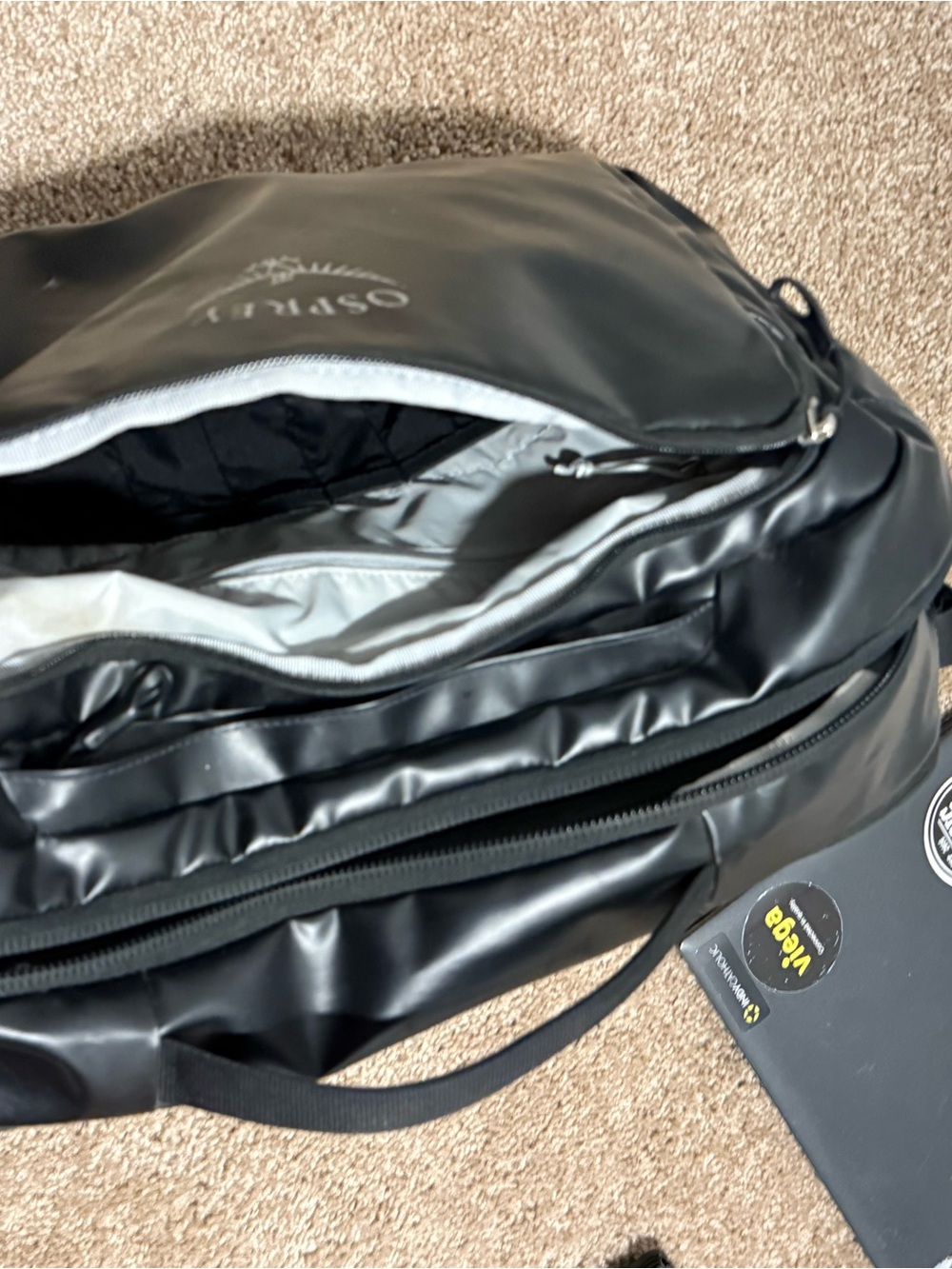 OSPREY Black Transporter Men's Messenger Bag - Picture 4 of 4